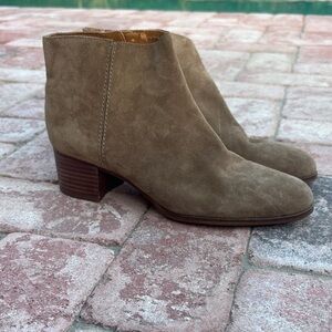 Franco Sarto Women's Suede Ankle Boots - Tan